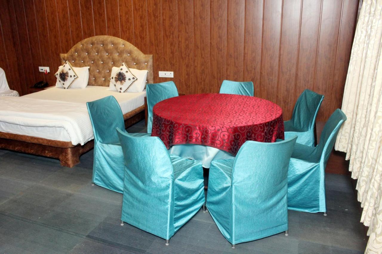 Maharaja The Royal Resort Thane Exterior foto