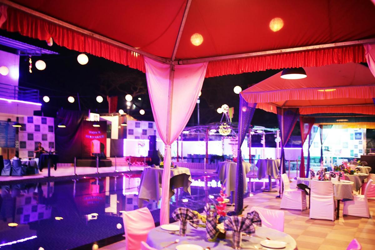 Maharaja The Royal Resort Thane Exterior foto